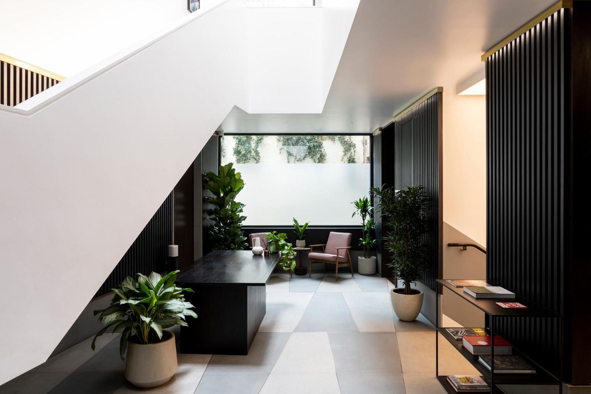 The Moorgate By Cove Aparthotel Лондон Екстериор снимка